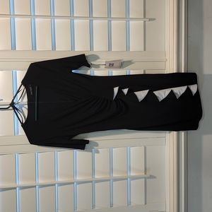 Ivanka Trump Sz 2 Black and white polyester and spandex gathered dress. NWT